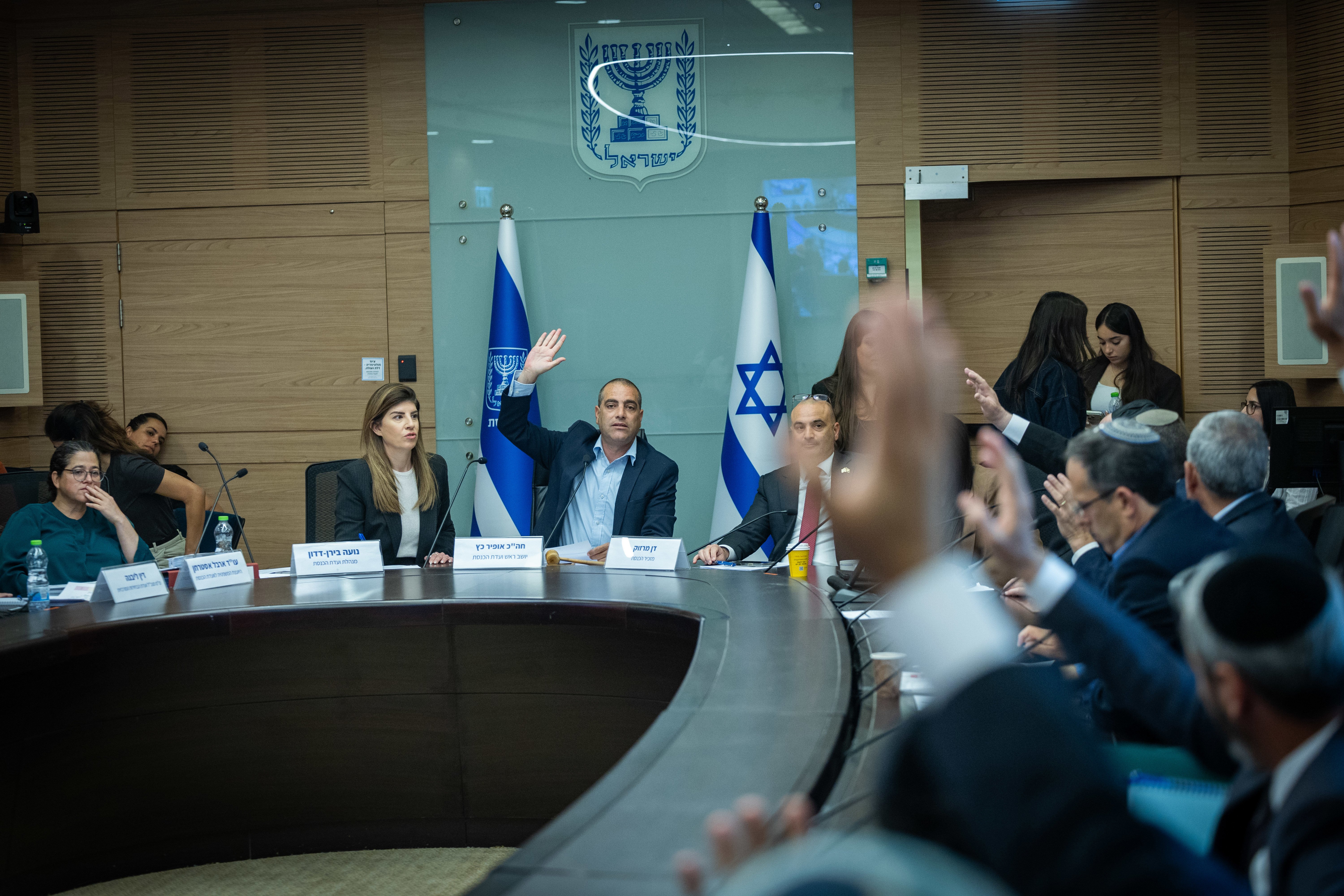 הצבעה לפיזור הכנסת בוועדה, 1 ביוני 2026