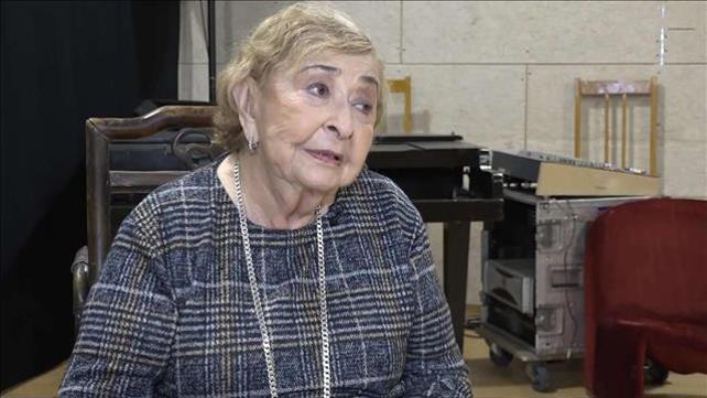 שני נחשוני/ליא קניג