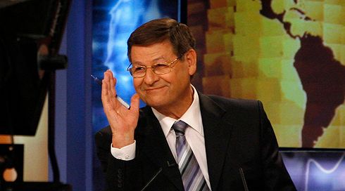חיים יבין במהדורת מבט האחרונה בהגשתו, פברואר 2008