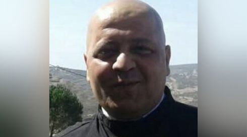 כומר נהרג מירי של טנק צה"לי לעבר עיירה נוצרית בדרום לבנון