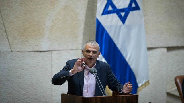 שר האוצר כחלון במליאת הכנסת