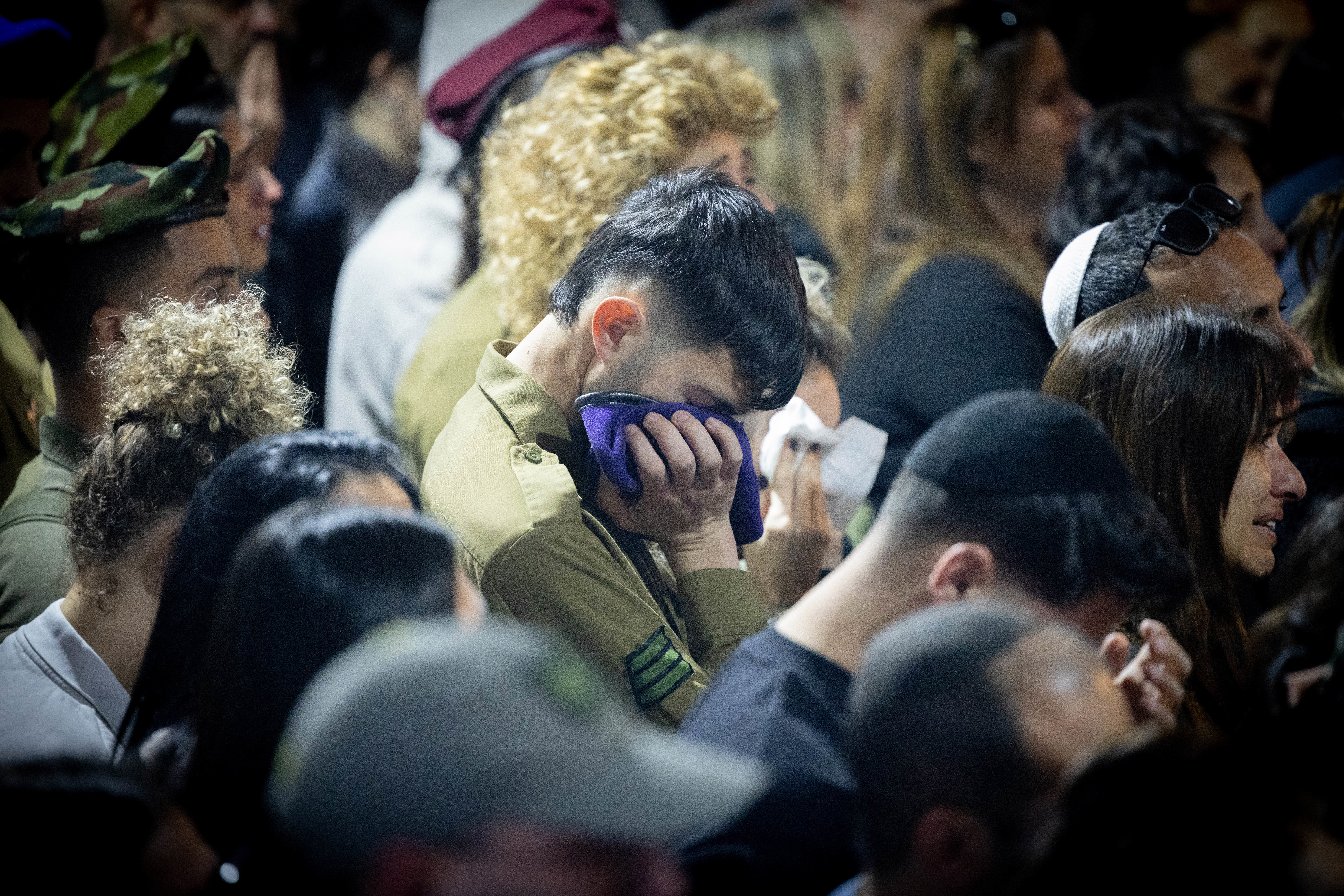 בכי, הלווייה, צה"ל