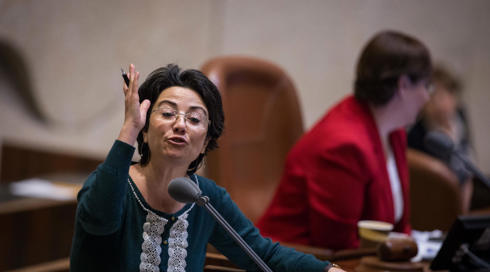 פרסום ראשון: הליך הדחה מהכנסת נגד ח"כ חנין זועבי