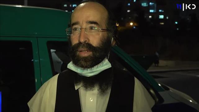 ליליה ראשון של עוצר בירושלים, אורי לוי בדרכים