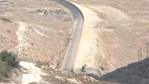 הכביש החדש שנסלל בשטח E1