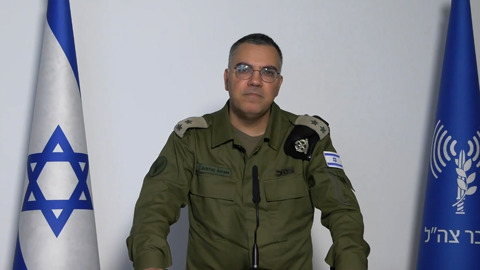 אחרי 20 שנה בתפקיד: אביחי אדרעי, דובר צה