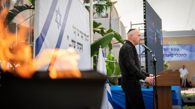 יואב גלנט