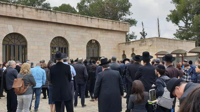 הלוויית הרב יחיאל אקשטיין