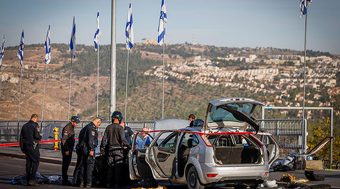 ארבעה נרצחו בפיגוע בירושלים - הנרצח הרביעי נורה בשוגג