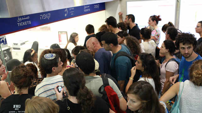 תור ברכבת ישראל (ארכיון)
