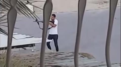 "בנס לא היה שם אף אחד": כדורים חדרו לבית משפחה בלקייה