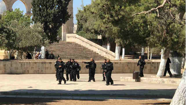 שוטרים על הר הבית