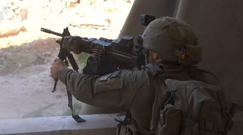 היתקלות בדרך לעזה: כתבנו עם לוחמי שריון בצפון הרצועה