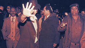 הבלתי חשובים עונה 1 פרק 2