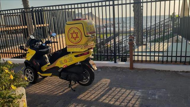 זירת טביעת בן ה-6 בבריכה בבת ים