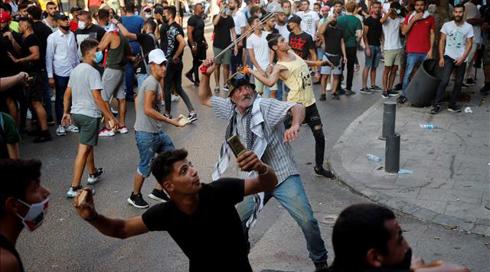האם מחסור בחלב במכולת בלבנון יצית את המזרח התיכון?