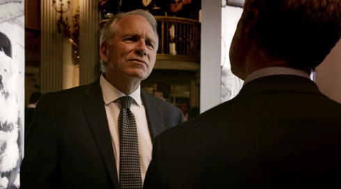 בוש עונה 4 | פרק 1 - לגשש בערפל