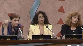 מרגלית צנעני מרגול בשעשועון טלוויזיה 1993