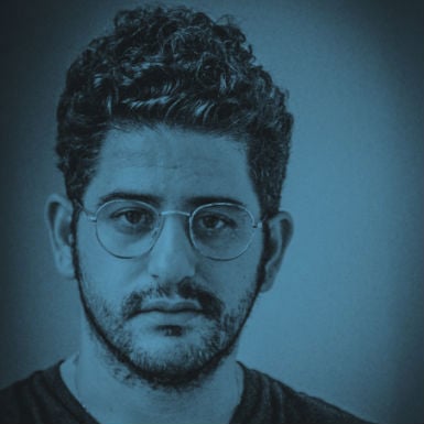 אלון בר | "בישראל כמעט כולם שווים פחות"