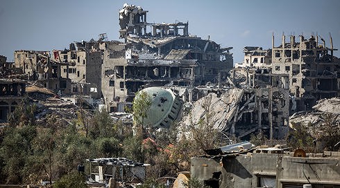 התנאים של מדינות המפרץ לסייע כלכלית לעזה ביום שאחרי הניצחון על חמאס - שינויים משמעותיים ברש"פ