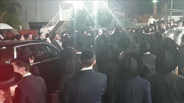 בני גנץ בחתונת הבת של ח"כ יעקב אשר 