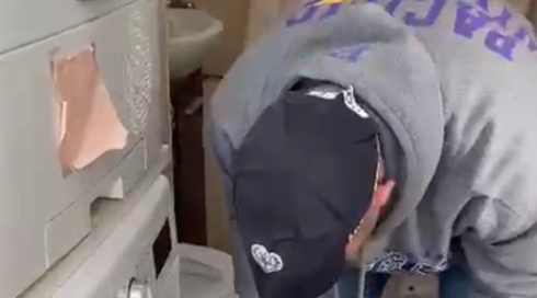 האזיק האלקטרוני שנעלם: המשטרה חיפשה בביתו של בן 16