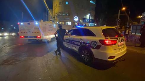 בתום הפגנת העדה החרדית: חשוד נעצר בגין תקיפת שוטר שנחבל בראשו