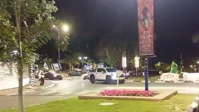הקפות שניות בשדרות, מוצאי שמחת תורה