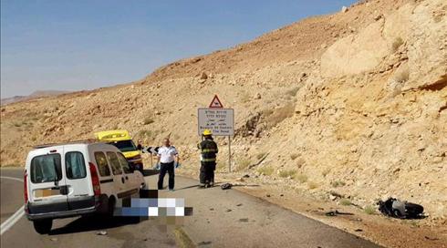 רוכב אופנוע כבן 40 נהרג בתאונה בין ערד לים המלח (1)