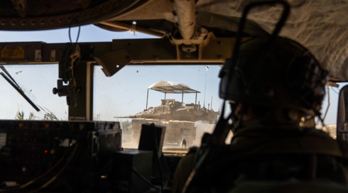 בכירים בצה"ל: חמאס הופתע מחידוש הלחימה, כ-250 אלף עזתים התפנו מצפון הרצועה