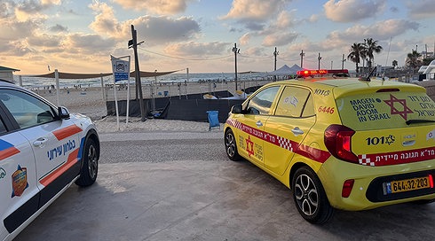 גבר כבן 25 טבע למוות בחוף בראשון לציון