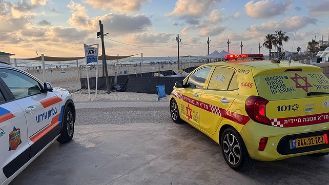 גבר כבן 25 טבע למוות בחוף בראשון לציון