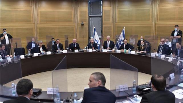  ישיבת קבינט קורונה, ממשלה