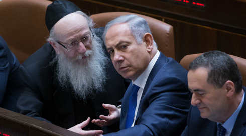 השר ליצמן לנתניהו: אתפטר ביום ראשון אם יהיו עבודות ברכבת השבת