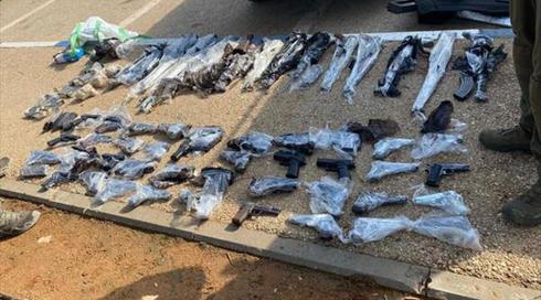 53 כלי נשק בשווי 3 מיליון שקלים: סוכלה הברחה ליד בית שאן