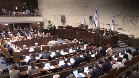 נשים מחוץ לתמונה: למה בממשלה יש ייצוג נשי כמעט אפסי?