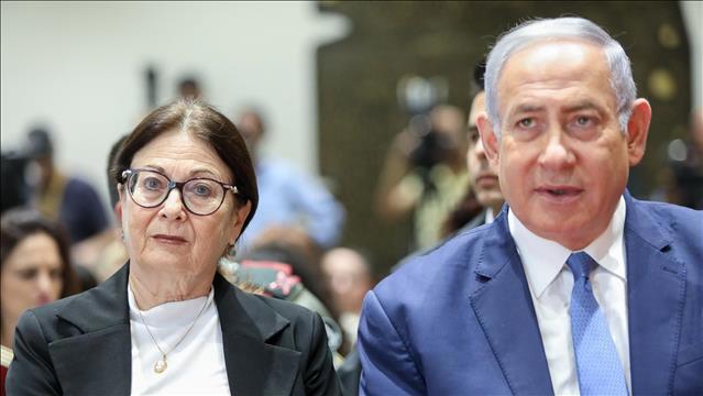 נשיאת בית המשפט העליון אסתר חיות וראש הממשלה בנימין נתניהו