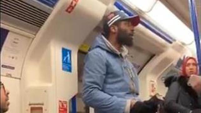 תיעוד מתקרית אנטישמית בלונדון
