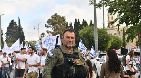 בכיר במג"ב הואשם במעשים מגונים בצעירה: "עם הצמיגים האלה היית מדריכת כושר?"