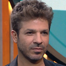 מחבר רועי אסף