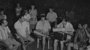 תושבי בית שמש סובלים ממכת יתושים. 18.8.1981
