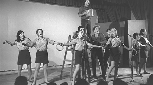 בעידן "חרבו דרבו", "שיר לשלום" מעורר געגוע לימים אחרים