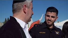 בעקבות מיכאל: אחיו של השוטר שנפל בקרב על משטרת שדרות סוגר מעגל
