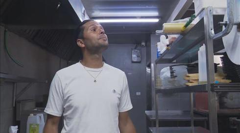 "אנחנו לא ישנים בלילות": המכה הכפולה של בעלי העסקים בנהריה