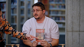 אלי ביתאן | אפלה בצהריים