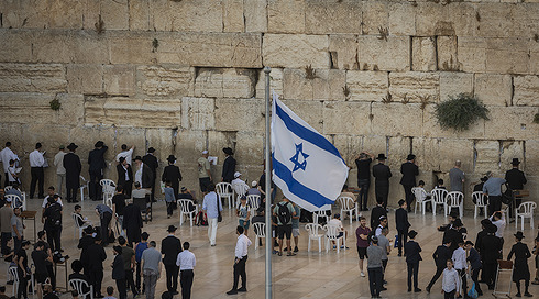 הכותל המערבי לקראת תשעה באב