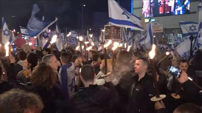 עליית מדרגה בהפגנות בת"א