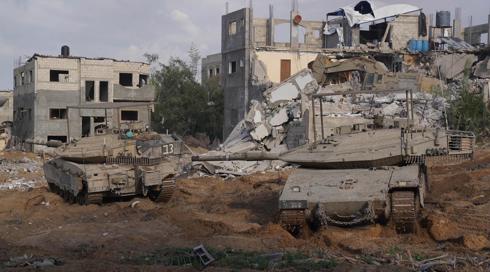 "קשרו קשישה כדי למשוך חיילי צה"ל": השימוש באוכלוסייה האזרחית בעזה