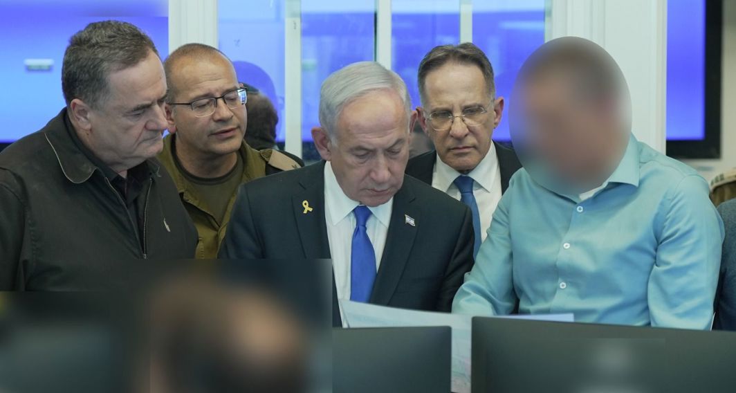 נתניהו, כ"ץ ובכירים נוספים מנהלים את המבצע בקטר