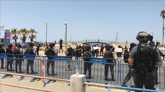 סערת הריסת בית העלמין ביפו: הפגנות ועימותים בין שוטרים למפגינים, 17.06.20